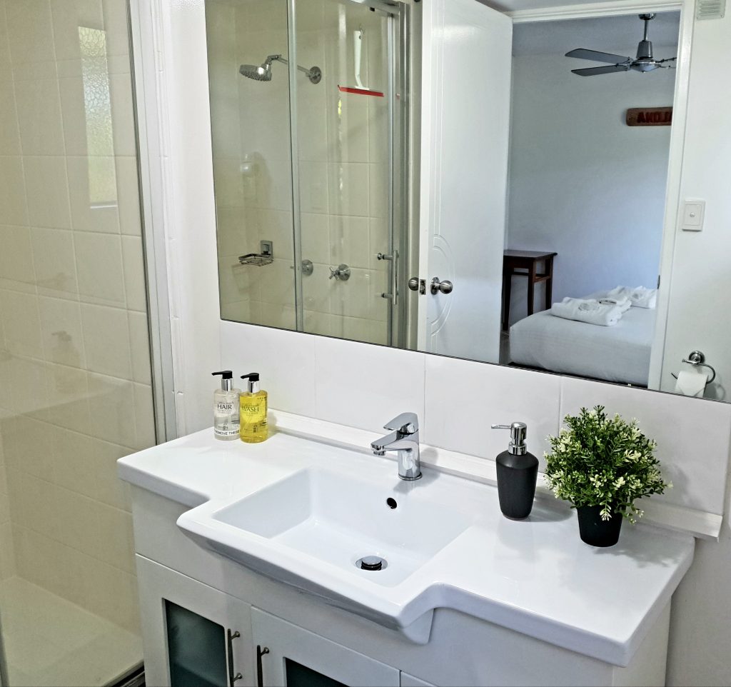 Noosa River Retreat